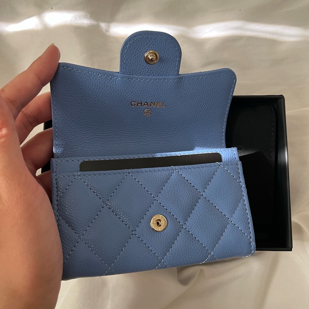 Chanel Classic Card Flap Wallet in Blue Caviar - Picture 3 of 7